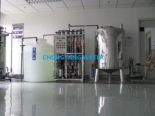 İçme suyu içecek endüstrisi için PLC Kontrol Ters Osmoz Su Filtresi Sistemi