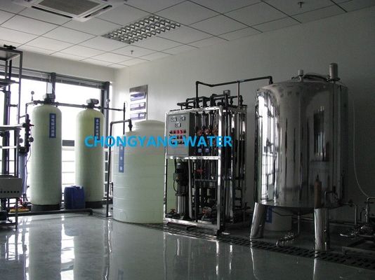 İçme suyu içecek endüstrisi için PLC Kontrol Ters Osmoz Su Filtresi Sistemi